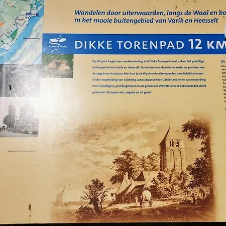 The Ferryman's Vrijgelegen Aan De Waal Varik